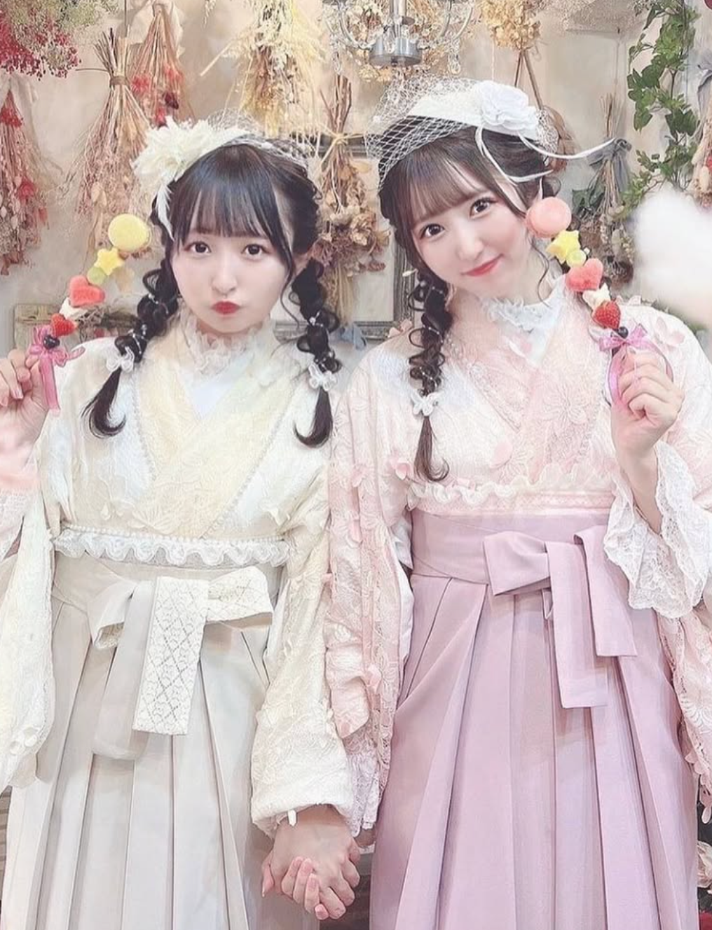 Lace and Antique Hakama Kimono Style