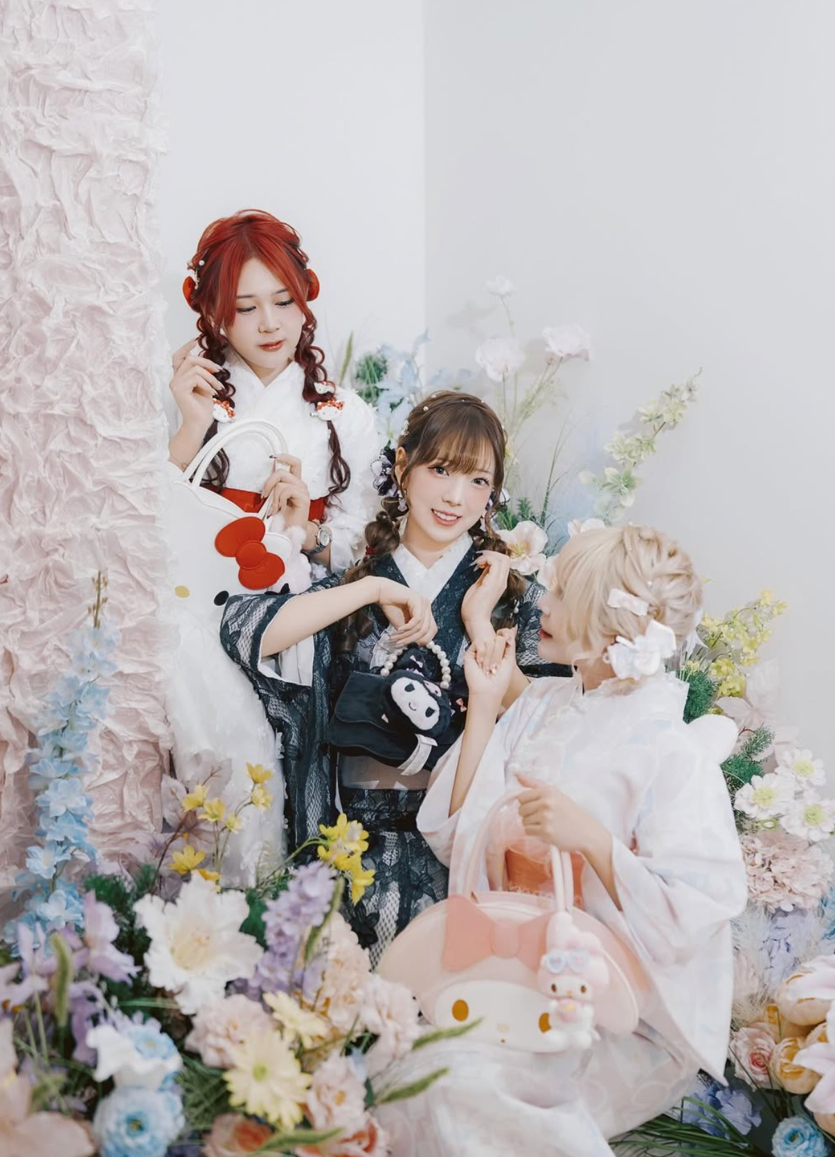Characters Kimono